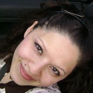 Meet your Posher, Isabel